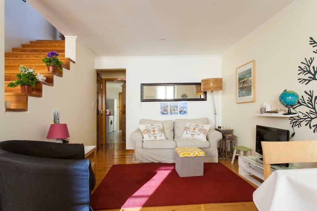 Appartamento Charm&great location! Duplex. Auto check-in Lisbona Esterno foto